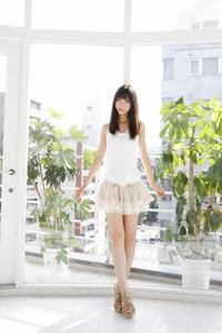 高清无水印美女壁纸上千套9000张 - 1.jpg