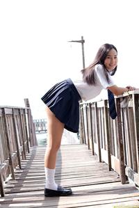 高清无水印美女壁纸上千套9000张 - 1.jpg