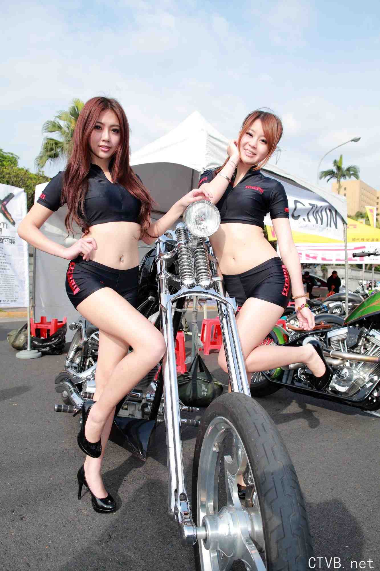 高清无水印美女壁纸上千套9000张 - 2.jpg