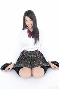 高清无水印美女壁纸上千套9000张 - 3.jpg