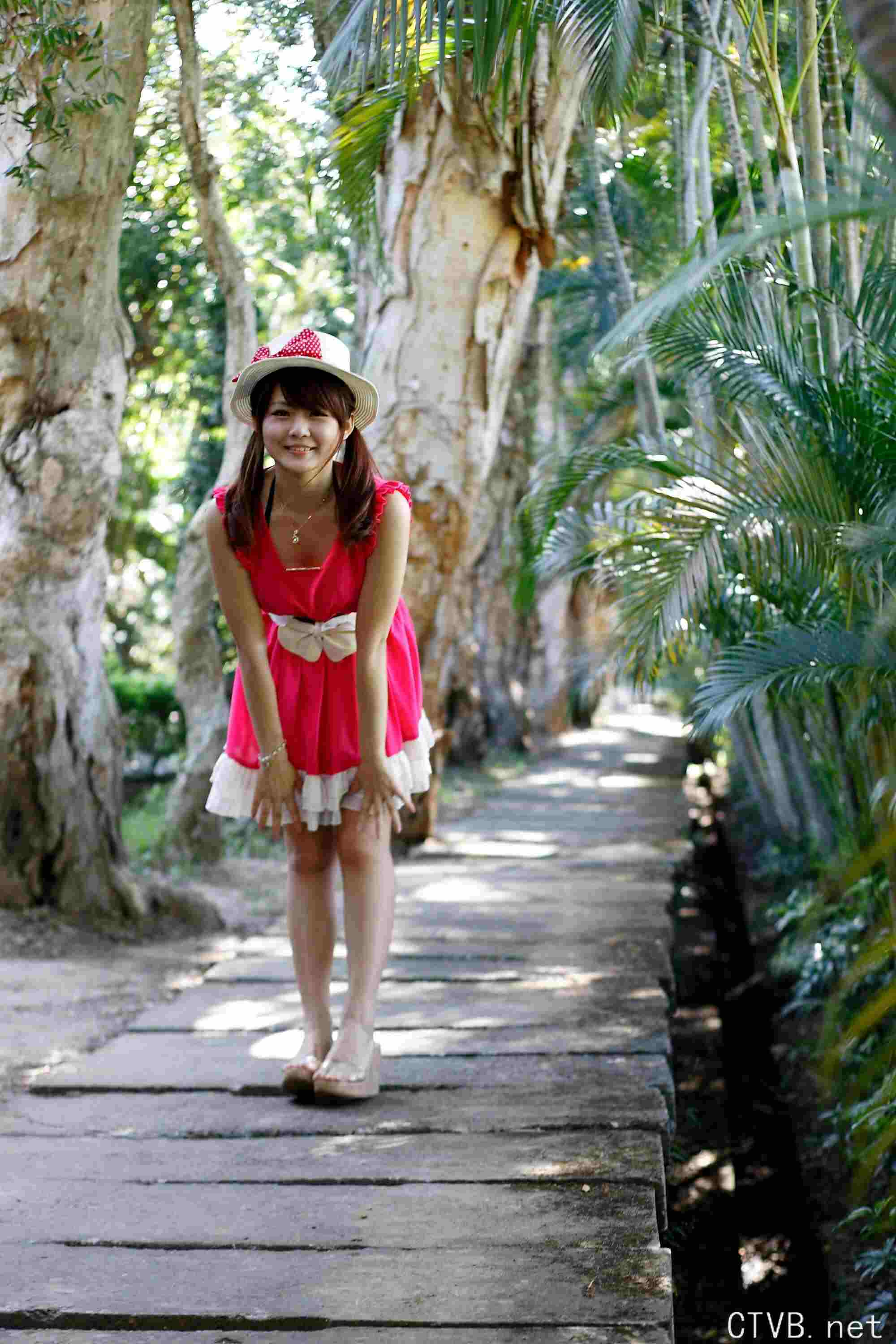 高清无水印美女壁纸上千套9000张 - 4.jpg