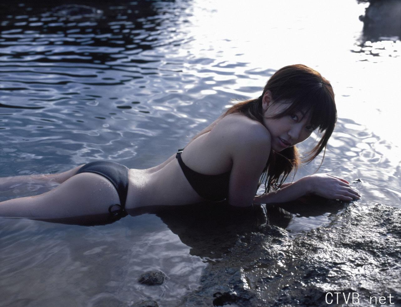 高清无水印美女壁纸上千套9000张 - 92.jpg