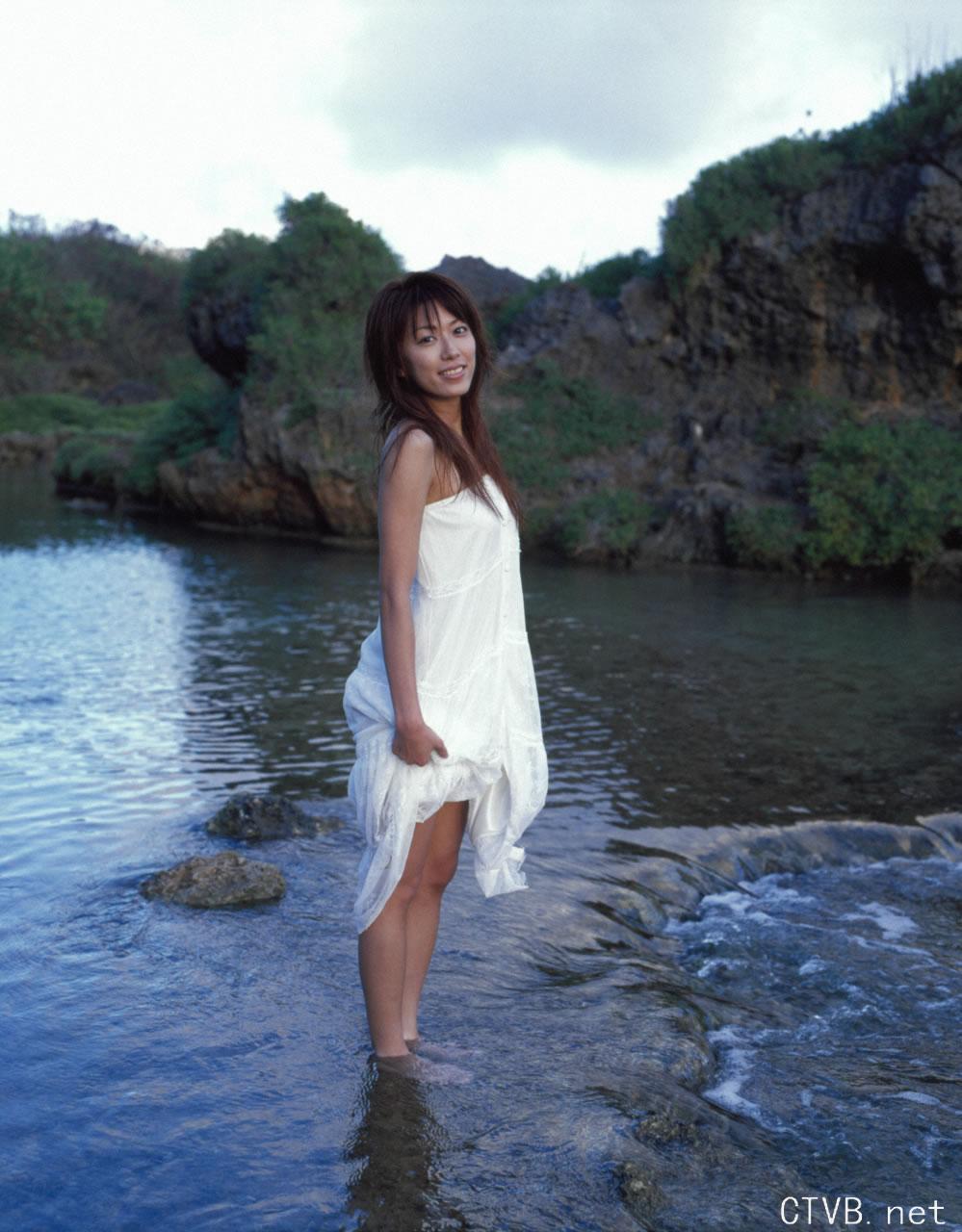 高清无水印美女壁纸上千套9000张 - 76.jpg