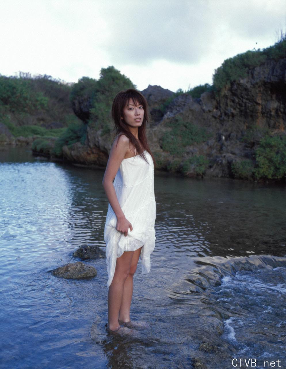 高清无水印美女壁纸上千套9000张 - 21.jpg