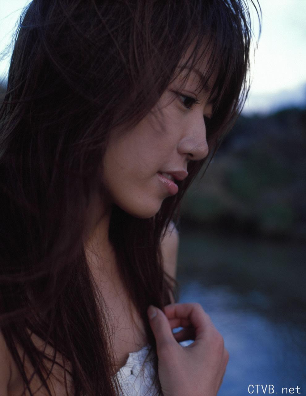 高清无水印美女壁纸上千套9000张 - 27.jpg