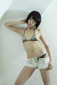 高清无水印美女壁纸上千套9000张 - 1.jpg