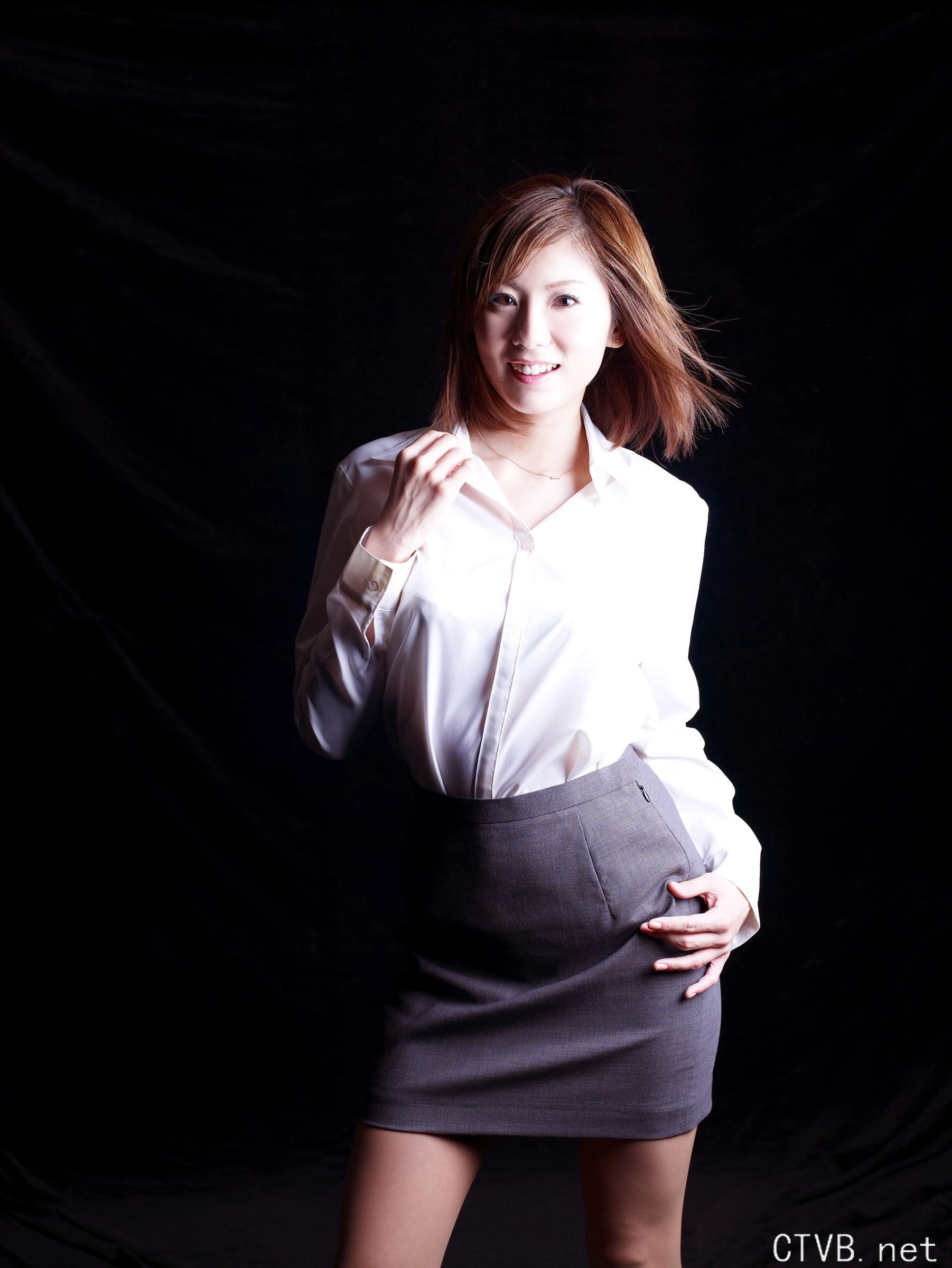 高清无水印美女壁纸上千套9000张 - 5.jpg