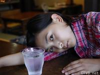 高清无水印美女壁纸上千套9000张 - 2.jpg