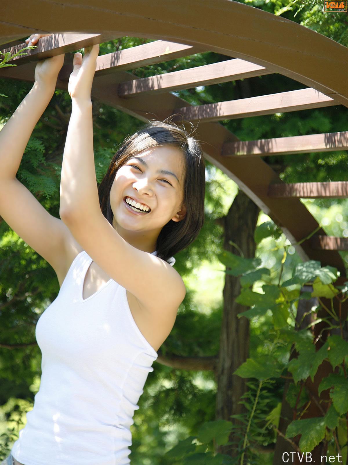 高清无水印美女壁纸上千套9000张 - 5.jpg