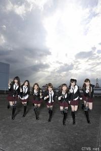 高清无水印美女壁纸上千套9000张 - 2.jpg