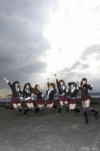 高清无水印美女壁纸上千套9000张 - 3.jpg