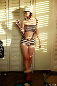 高清无水印美女壁纸上千套9000张 - 3.jpg