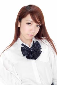 高清无水印美女壁纸上千套9000张 - 2.jpg