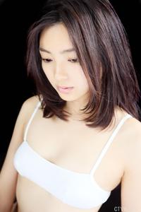 高清无水印美女壁纸上千套9000张 - 4.jpg