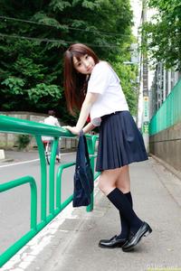 高清无水印美女壁纸上千套9000张 - 33.jpg