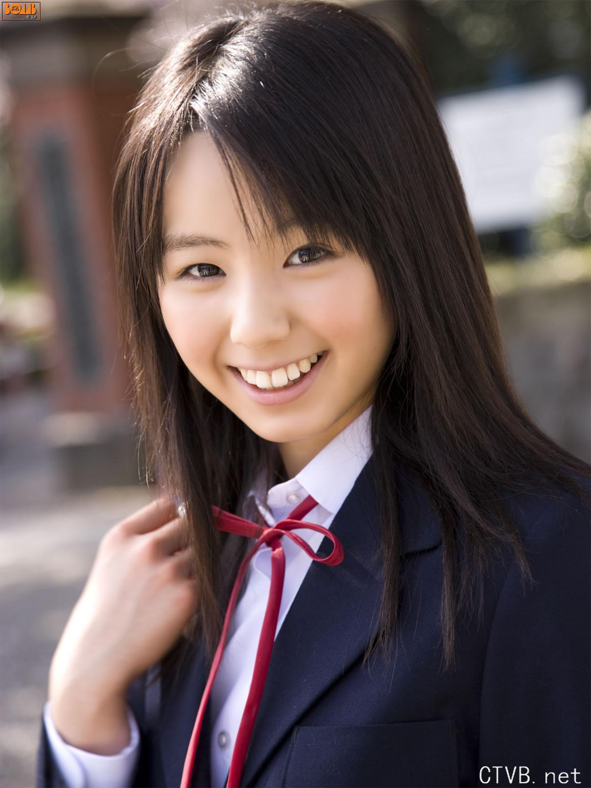 高清无水印美女壁纸上千套9000张 - 1.jpg