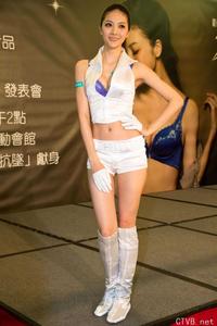 高清无水印美女壁纸上千套9000张 - 17.jpg