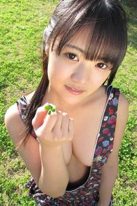 高清无水印美女壁纸上千套9000张 - 1.jpg