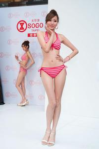 高清无水印美女壁纸上千套9000张 - 29.jpg