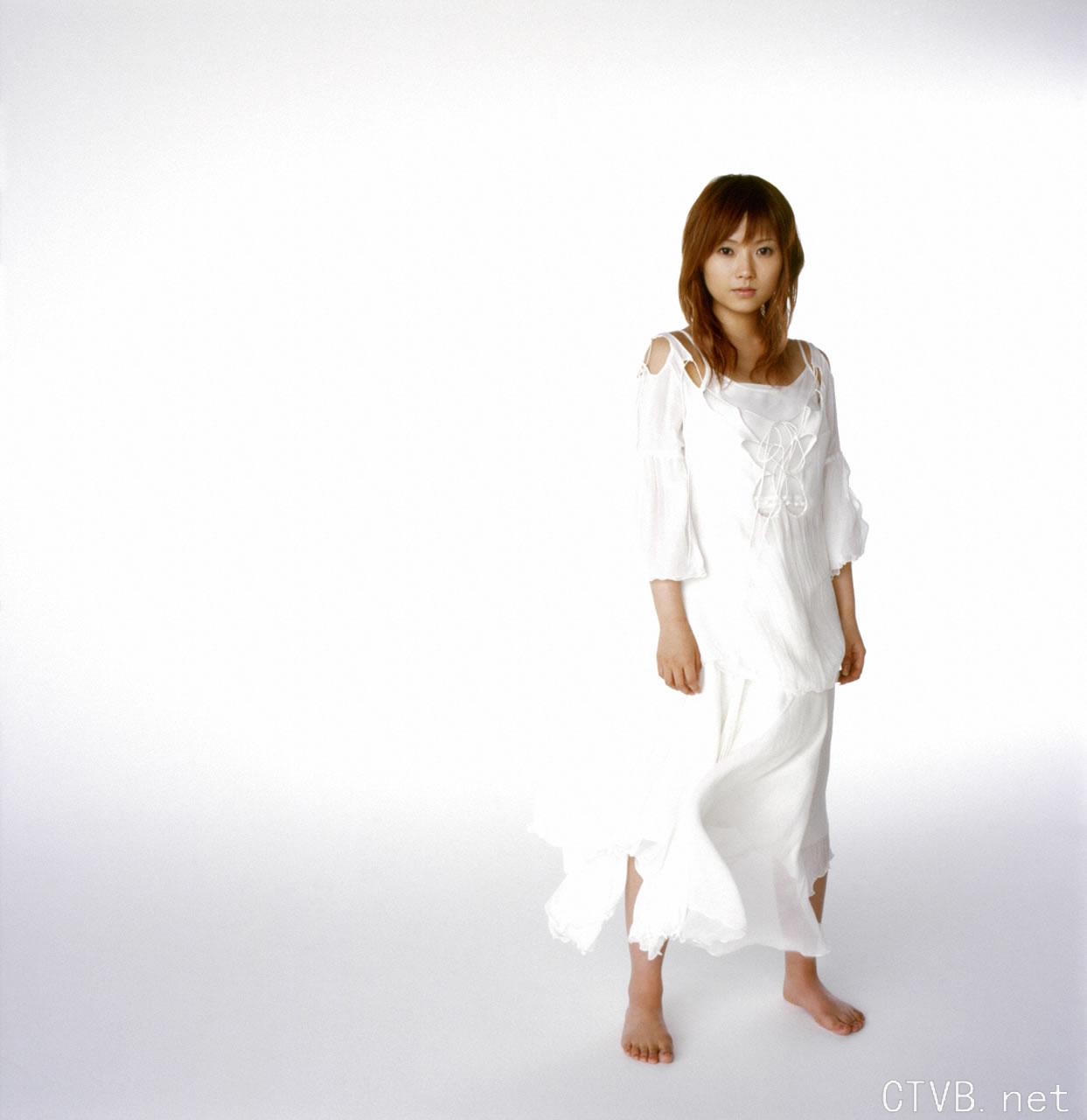 高清无水印美女壁纸上千套9000张 - 3.jpg