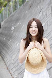 高清无水印美女壁纸上千套9000张 - 1.jpg