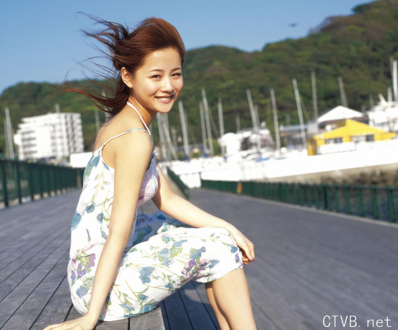 高清无水印美女壁纸上千套9000张 - 93.jpg