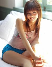 高清无水印美女壁纸上千套9000张 - 23.jpg