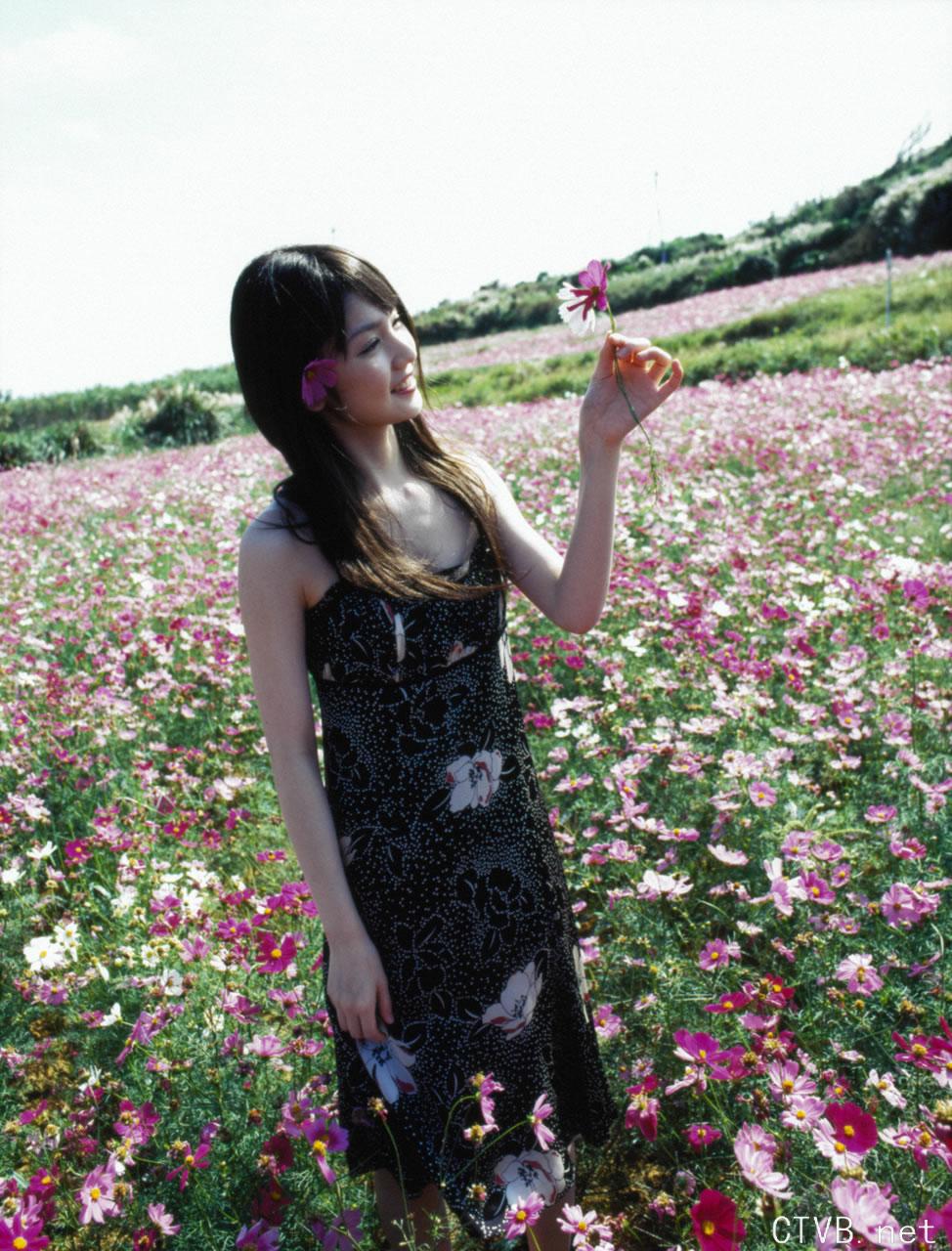 高清无水印美女壁纸上千套9000张 - 65.jpg