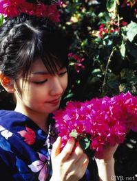 高清无水印美女壁纸上千套9000张 - 30.jpg