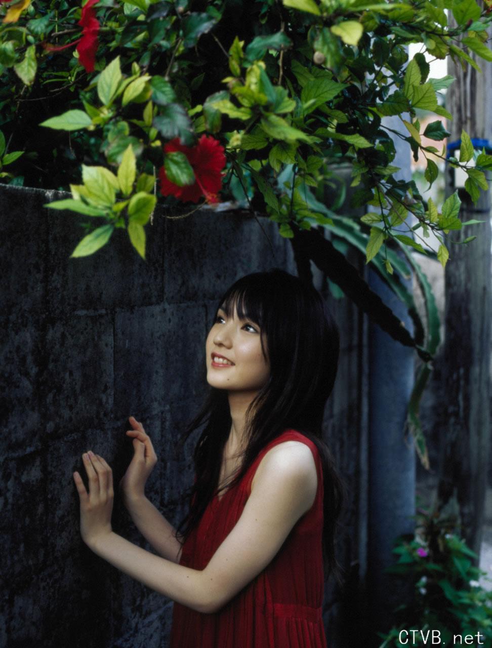 高清无水印美女壁纸上千套9000张 - 89.jpg