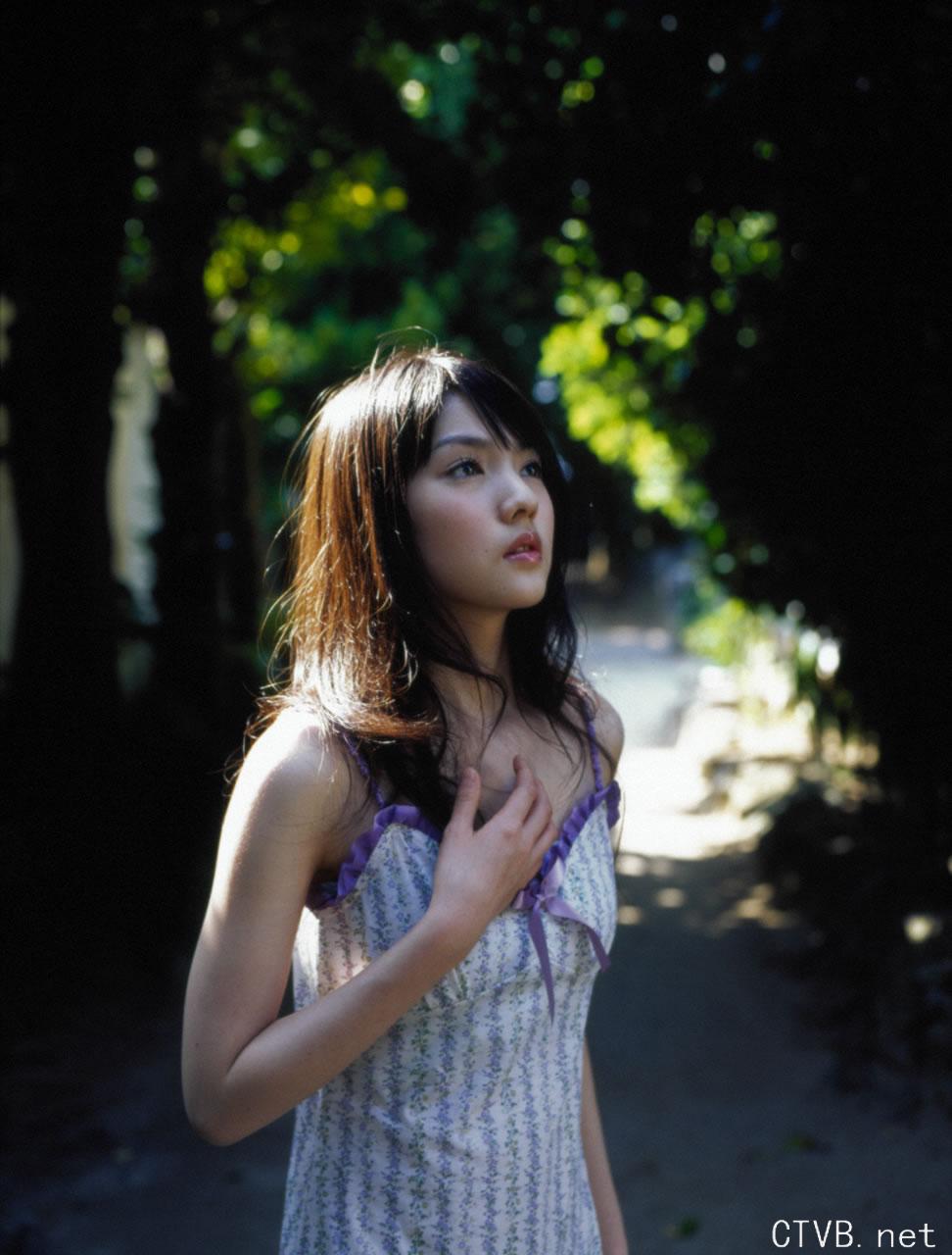 高清无水印美女壁纸上千套9000张 - 52.jpg