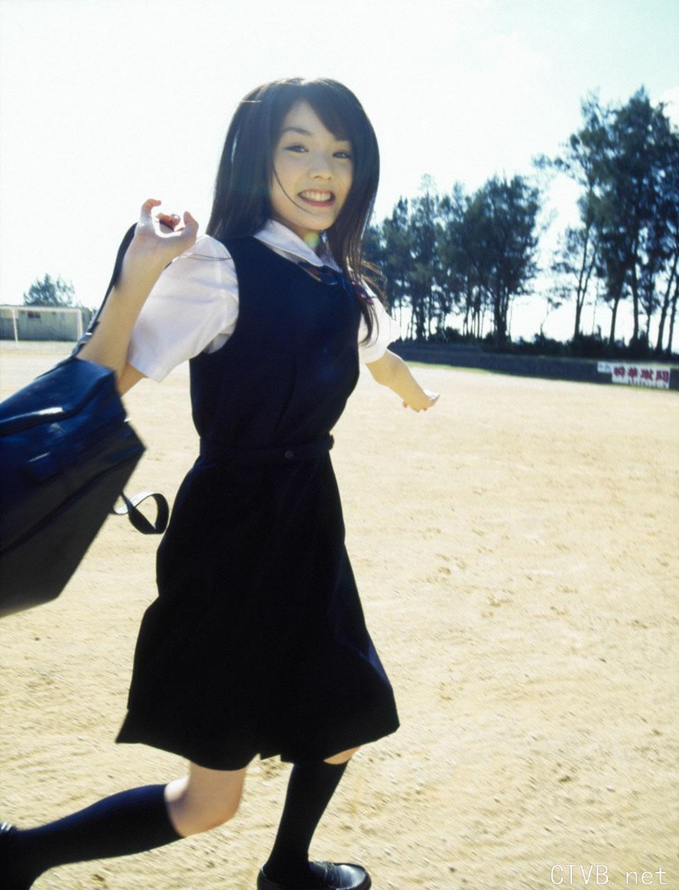 高清无水印美女壁纸上千套9000张 - 88.jpg