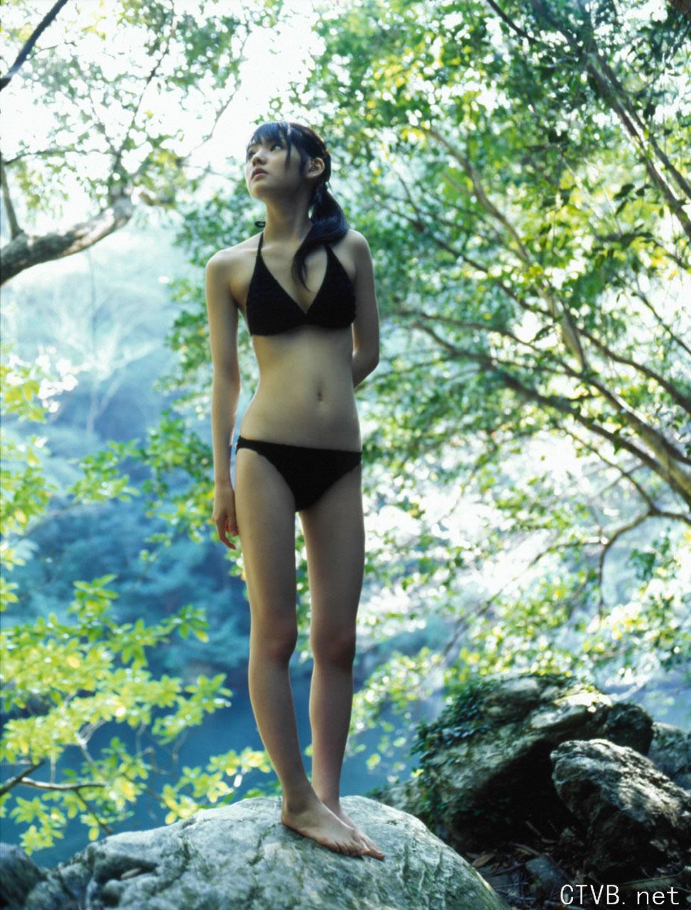 高清无水印美女壁纸上千套9000张 - 99.jpg