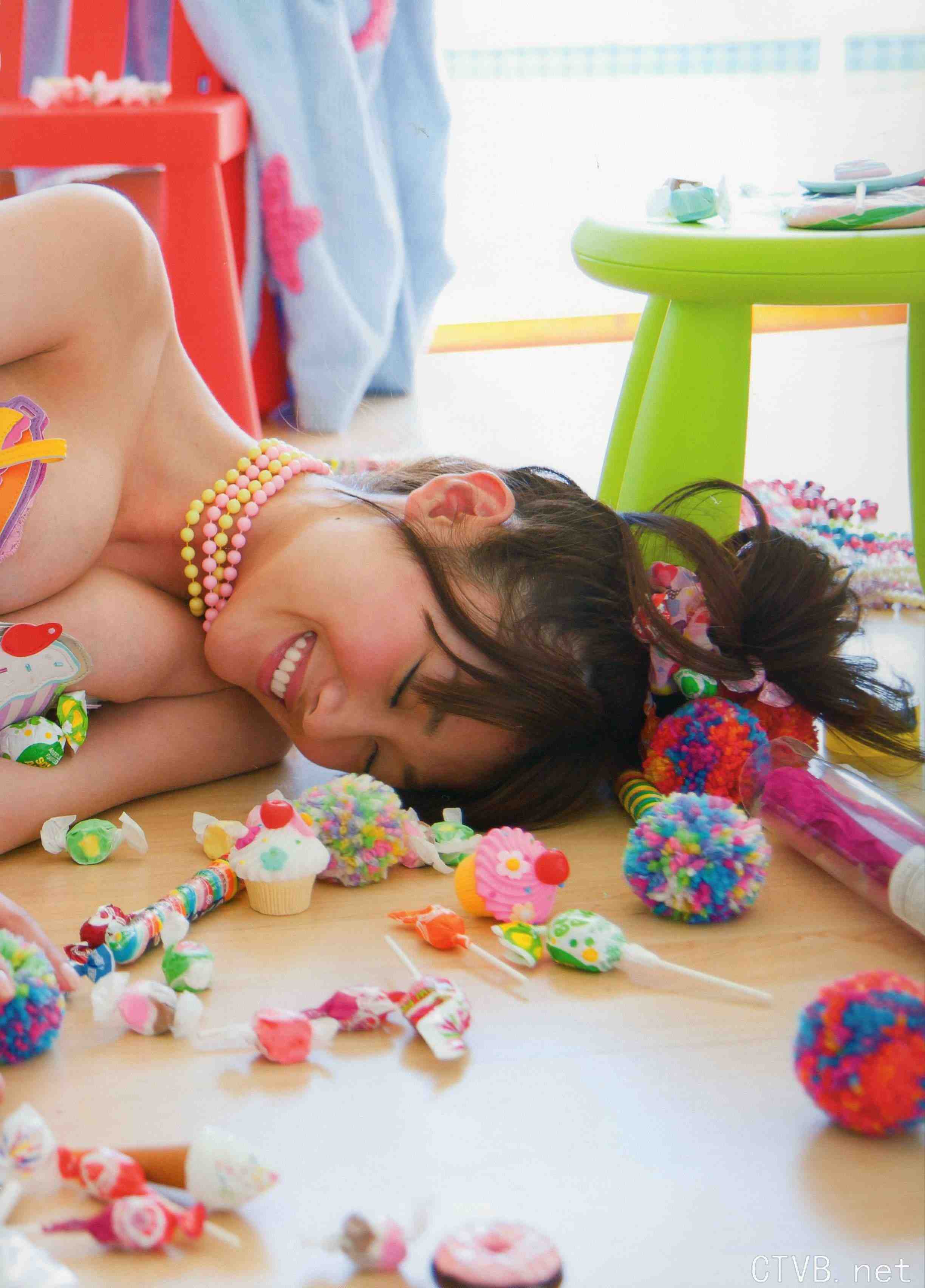 高清无水印美女壁纸上千套9000张 - 74.jpg