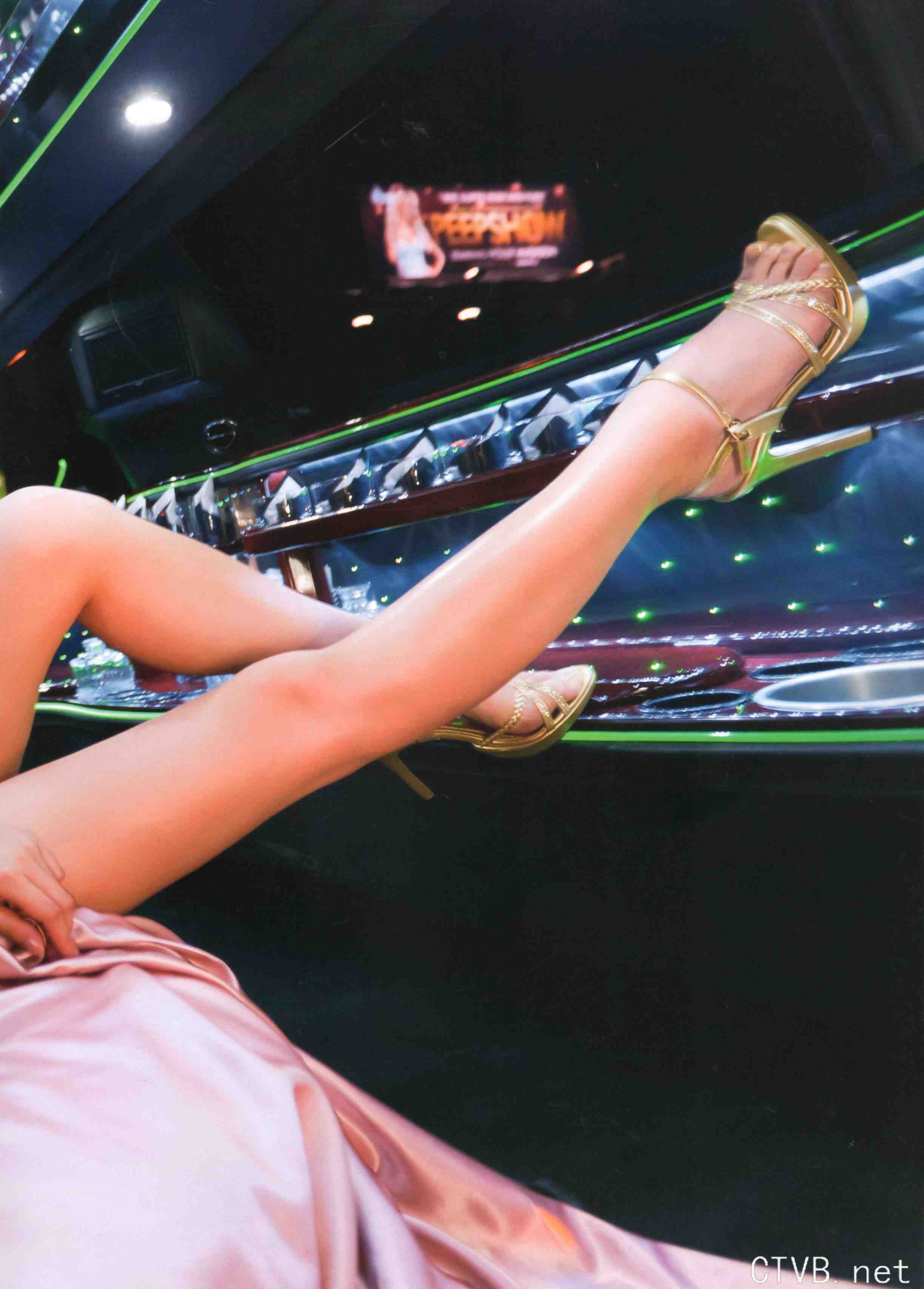 高清无水印美女壁纸上千套9000张 - 21.jpg