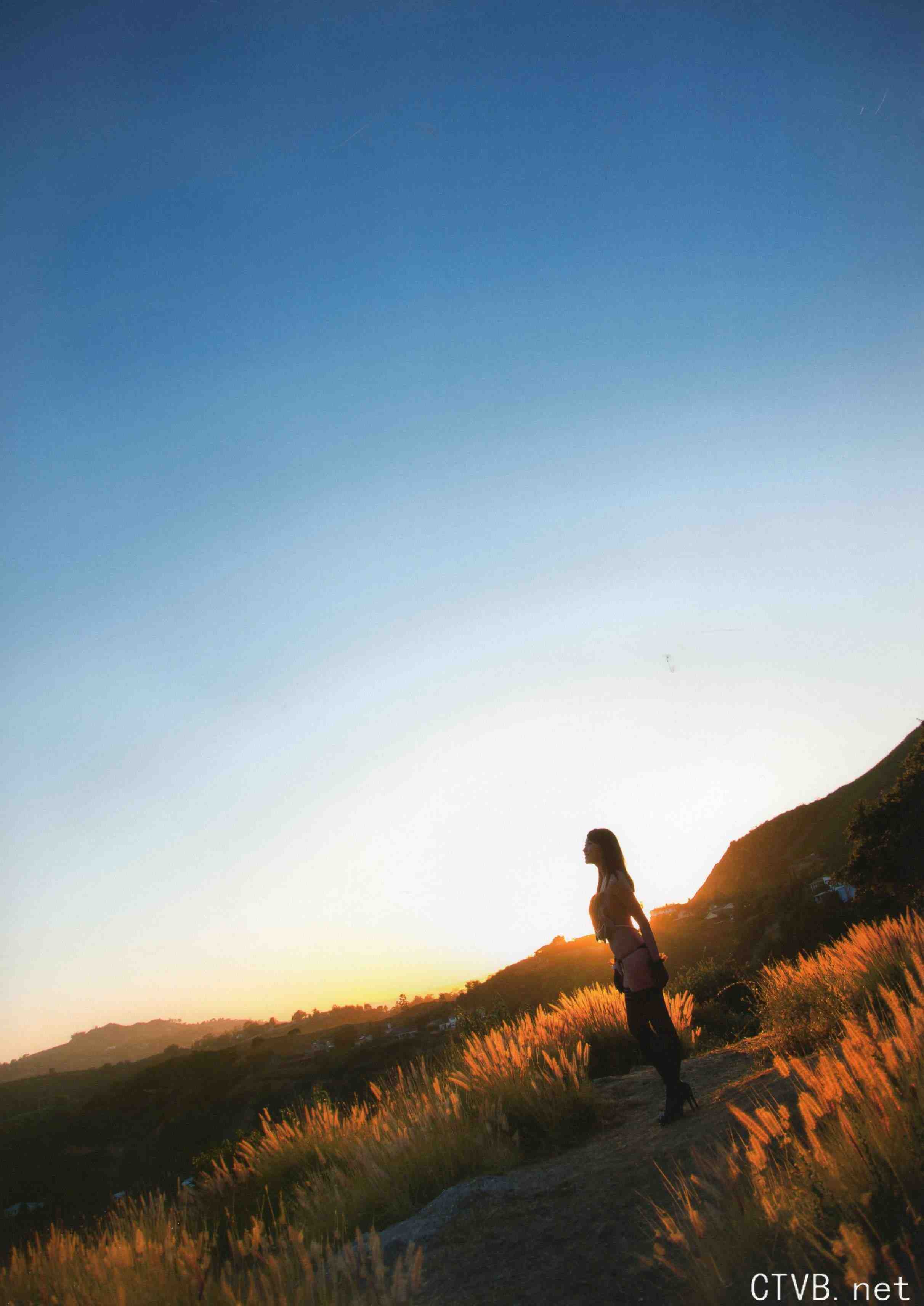 高清无水印美女壁纸上千套9000张 - 27.jpg