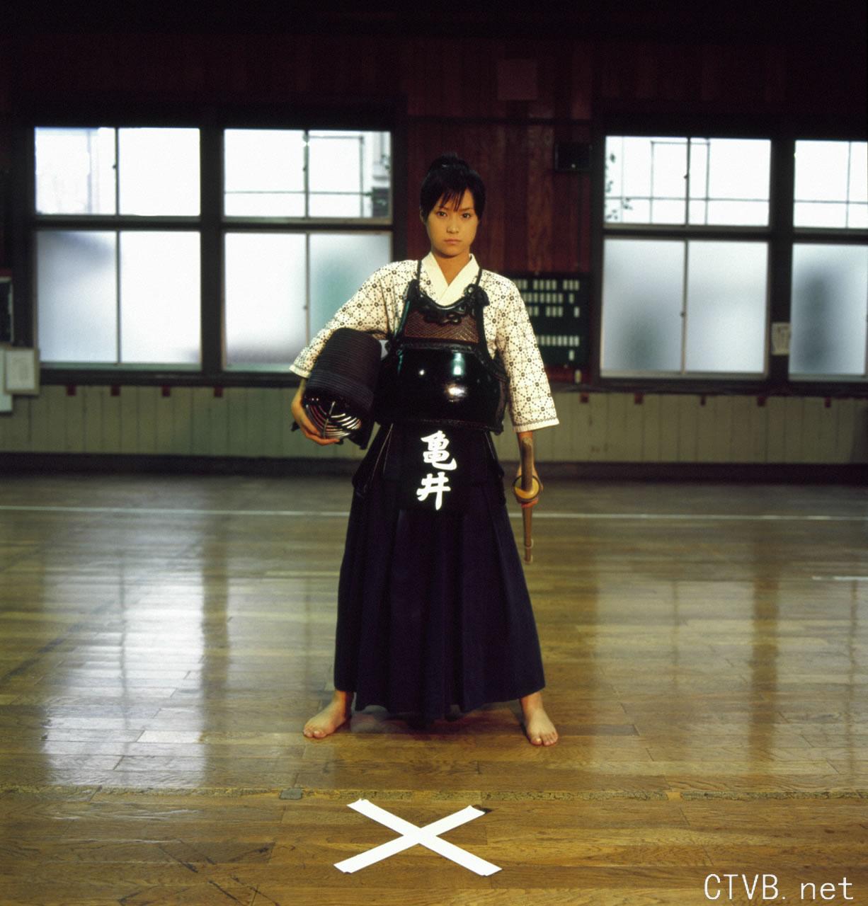 高清无水印美女壁纸上千套9000张 - 3.jpg