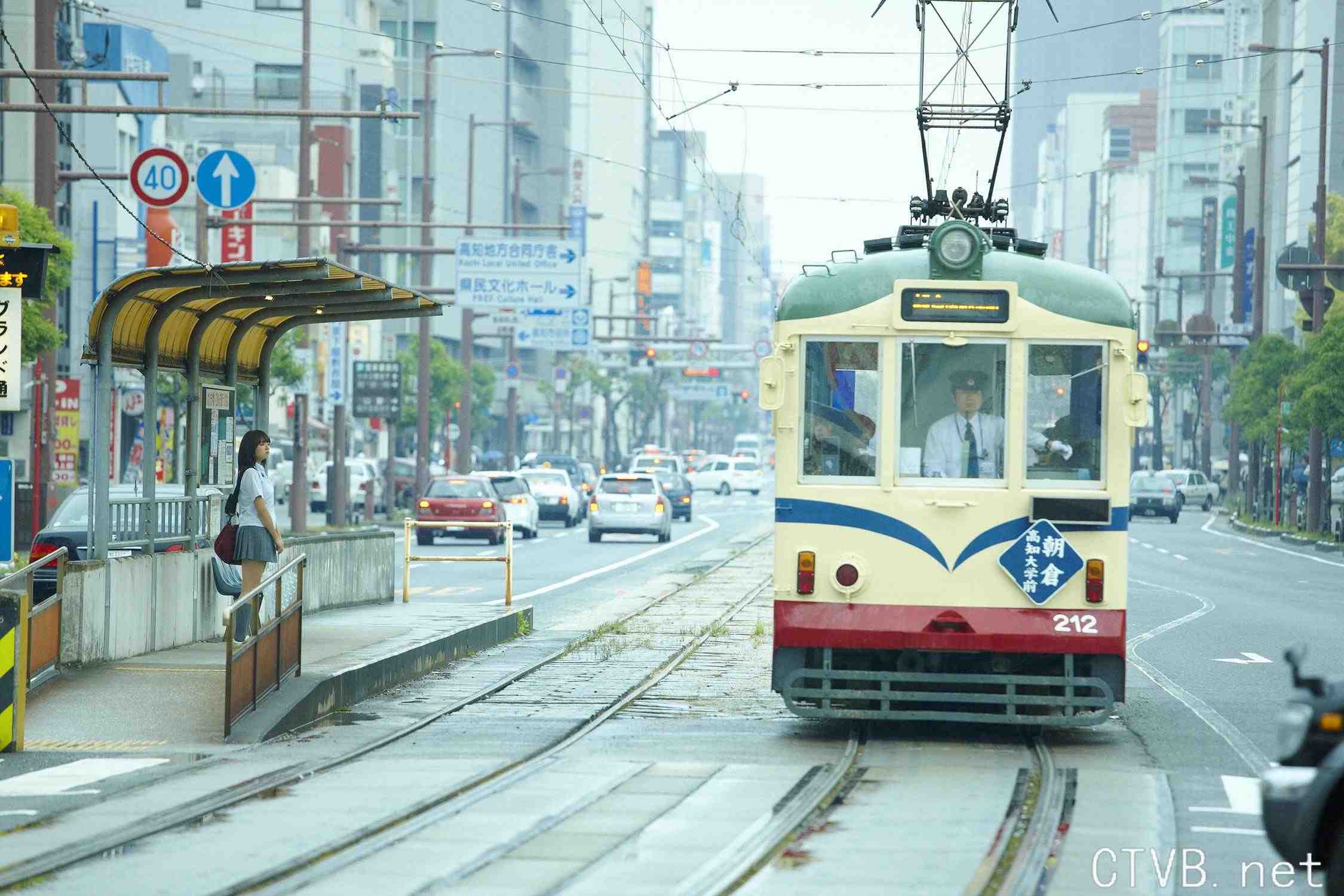 高清无水印美女壁纸上千套9000张 - 1.jpg