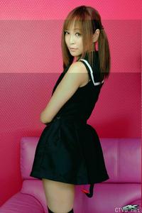 高清无水印美女壁纸上千套9000张 - 1.jpg