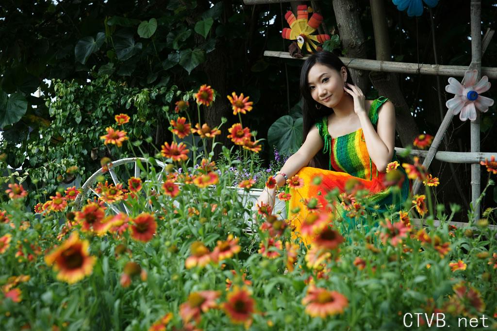 高清无水印美女壁纸上千套9000张 - 4.jpg