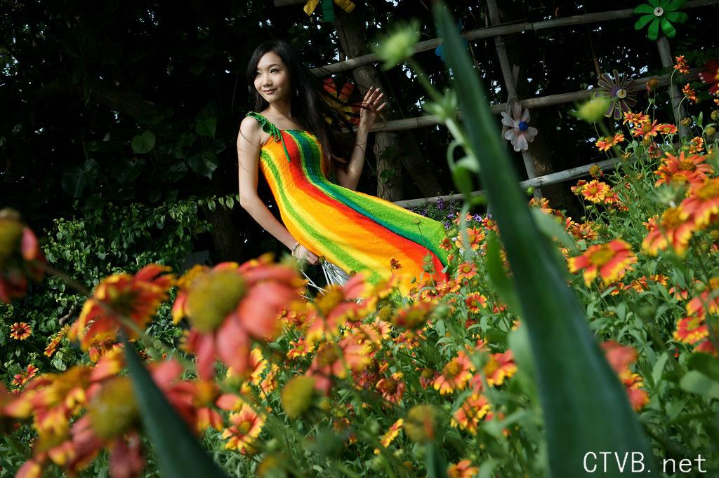 高清无水印美女壁纸上千套9000张 - 3.jpg